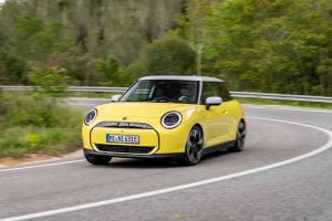 Выпуск электрического MINI Cooper Convertible неожиданно свернули